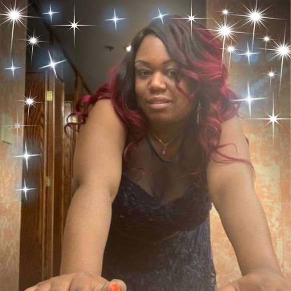 Meet your Posher, Krissy - Picture 1 of 1